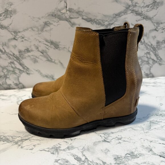 Sorel Women 7.5 Joan of Arctic Boot Tan Hidden Wedge Burnished Leather Chelsea - Picture 3 of 7